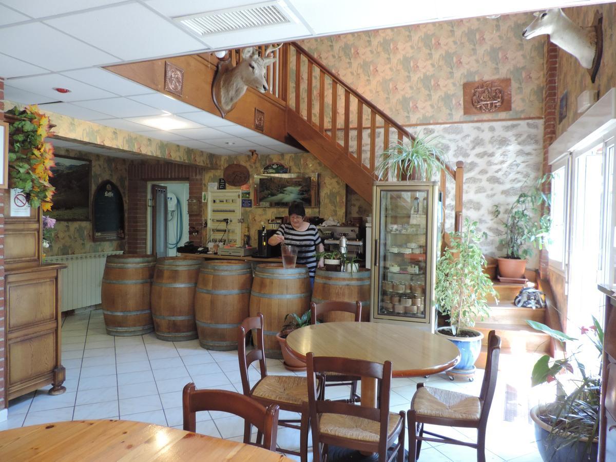 Auberge de la Normandie Junhac Exterior foto